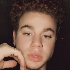 Meet your Posher, Cameron